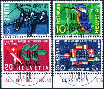 Briefmarken: 438-441 - 1965+1966 Weltmeisterschaft im Eiskunstlauf und Werbe- und Gedenkmarken