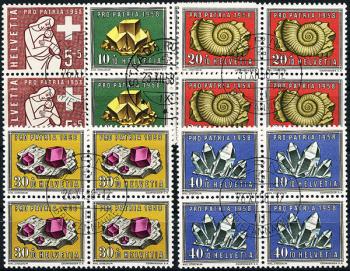 Stamps: B86-B90 - 1958 Symbol, minerals and fossils