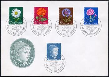 Thumb-1: J200L-J204L - 1963, Portrait d'un garçon, prairie et fleurs de jardin